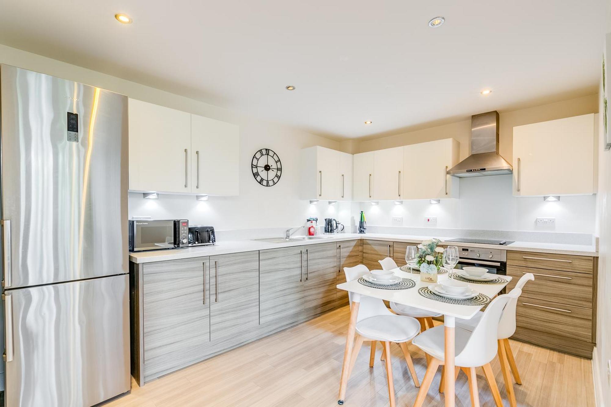 Modern Comfort Flat Town Centre Up To 8 People Apartment *