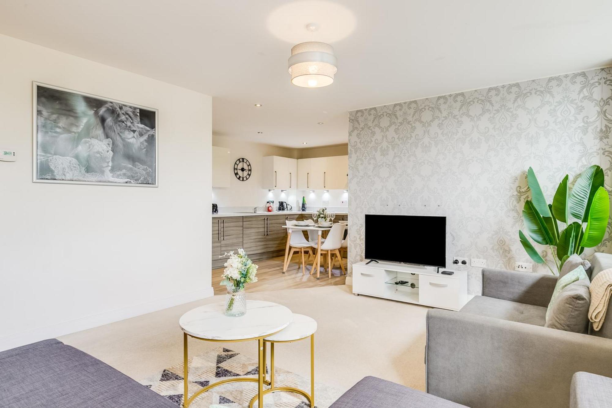 Modern Comfort Flat Town Centre Up To 8 People Apartment Stevenage
