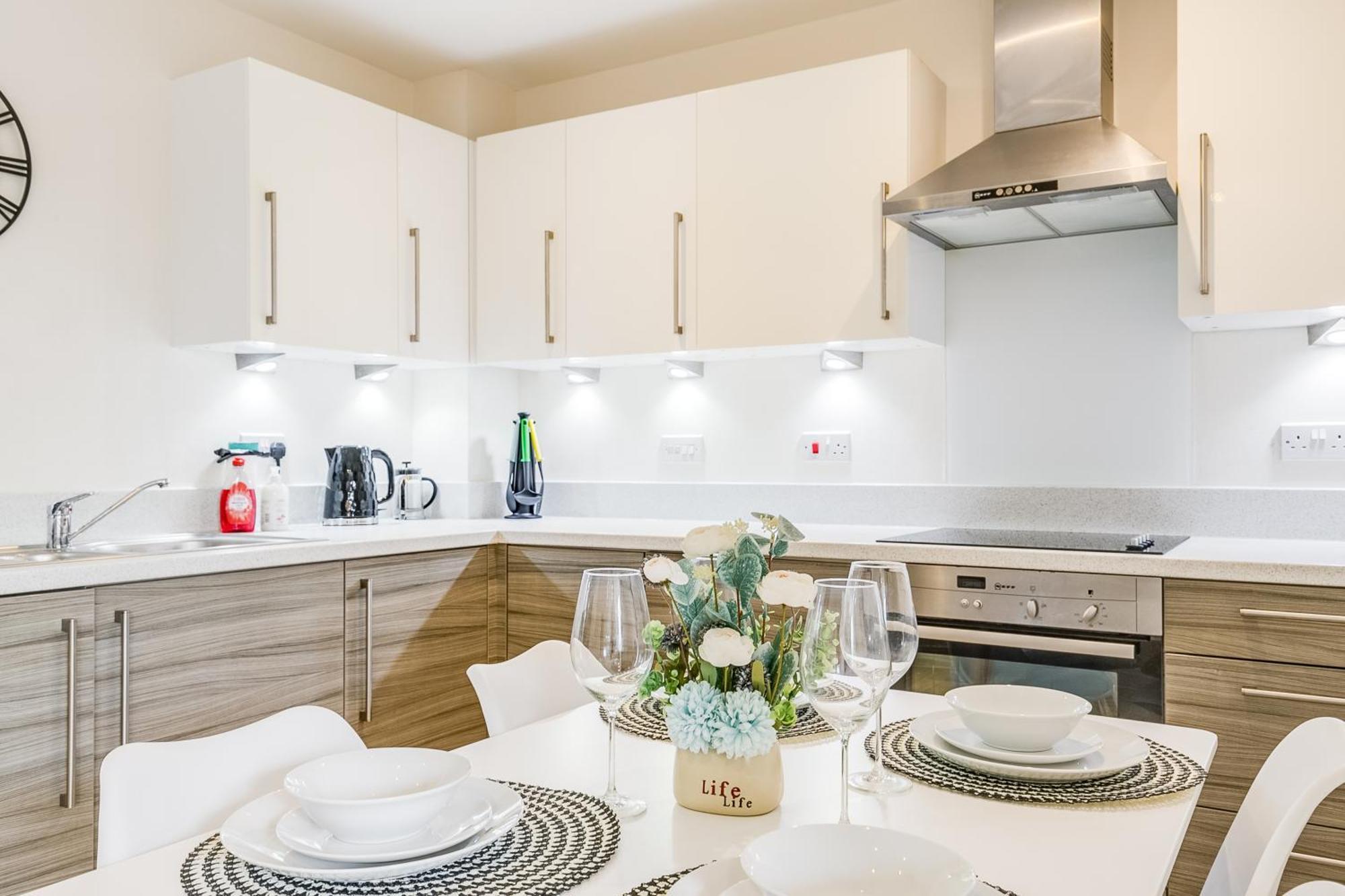 Modern Comfort Flat Town Centre Up To 8 People * Stevenage